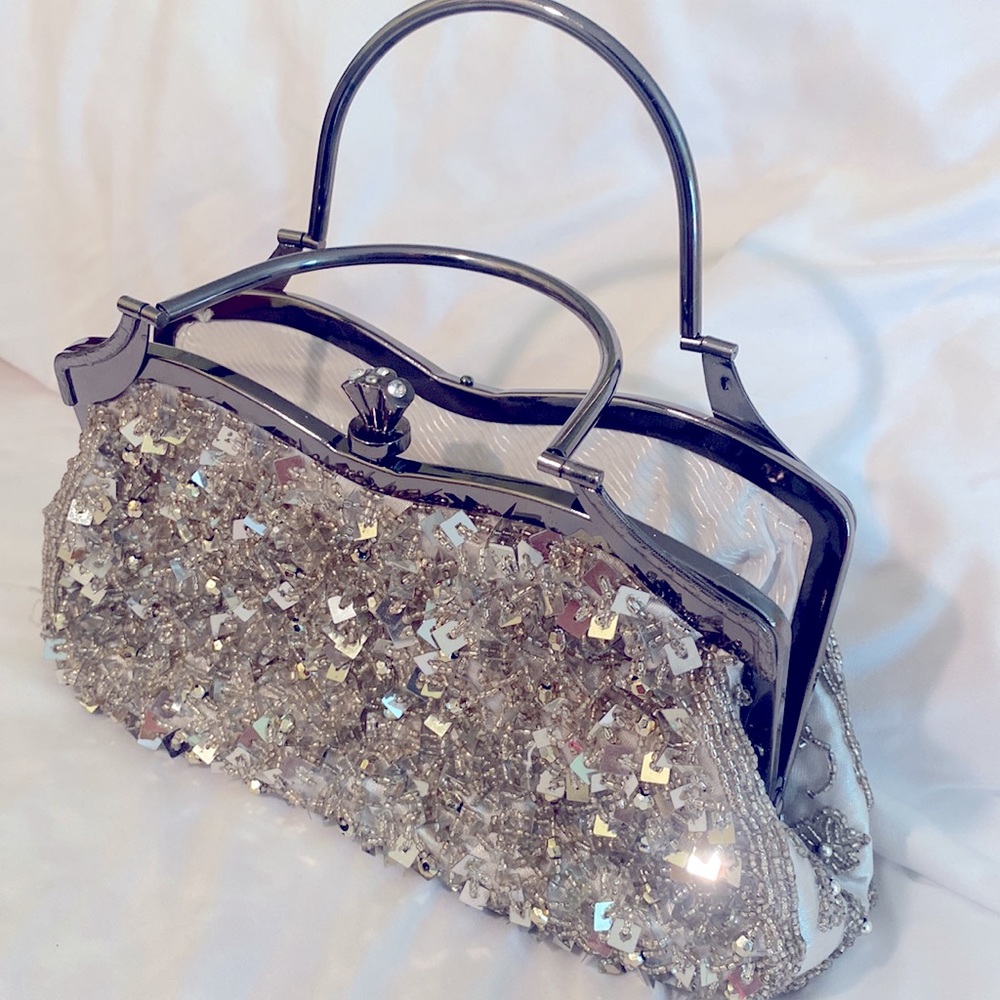 Silver Sparkle Clutch.